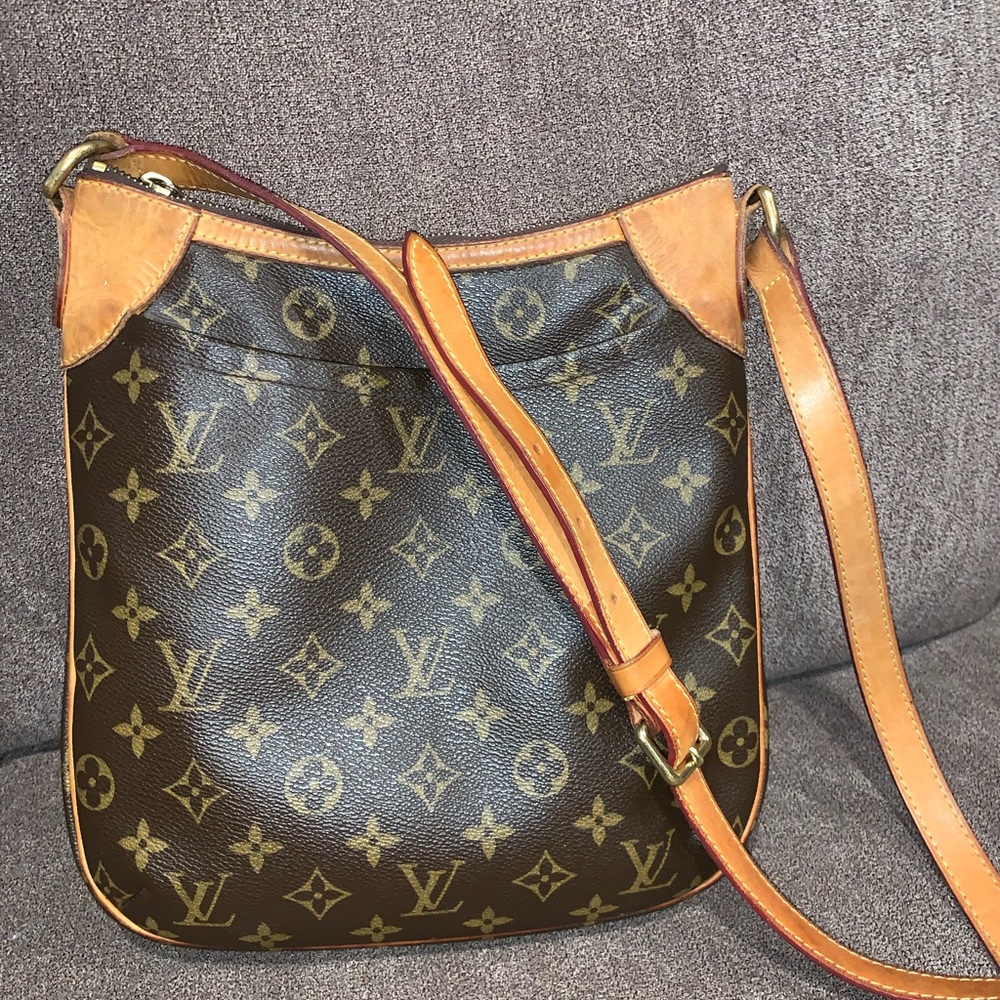 Authentic Louis Vuitton Odeon PM